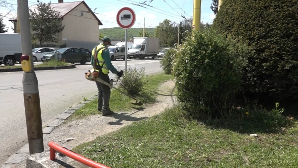 Foto: kosenie v meste Prešov dňa 7.5.2020